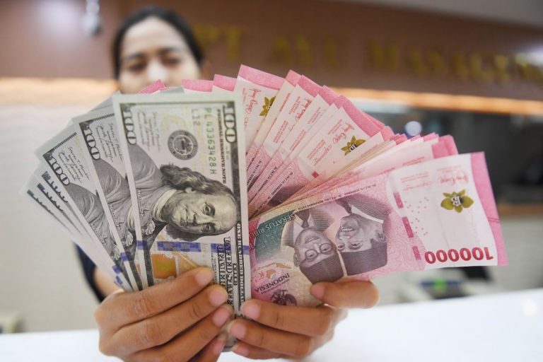 Rupiah “Loyo” di Tengah Ketegangan Iran–AS