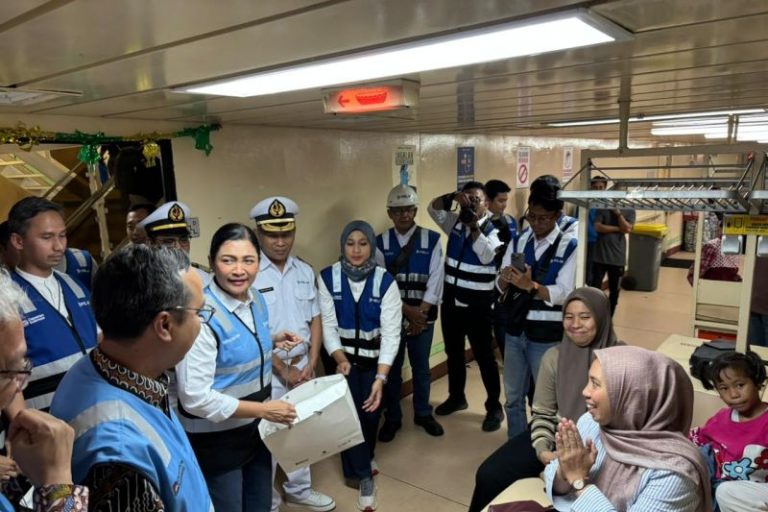 Pelni Prediksi Puncak Arus Mudik Kapal Laut Terjadi 18 Maret 2026