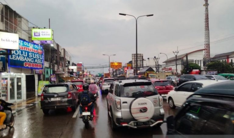 Jalur Nagreg Mulai Padat, 43 Ribu Kendaraan Tercatat H-6 Lebaran
