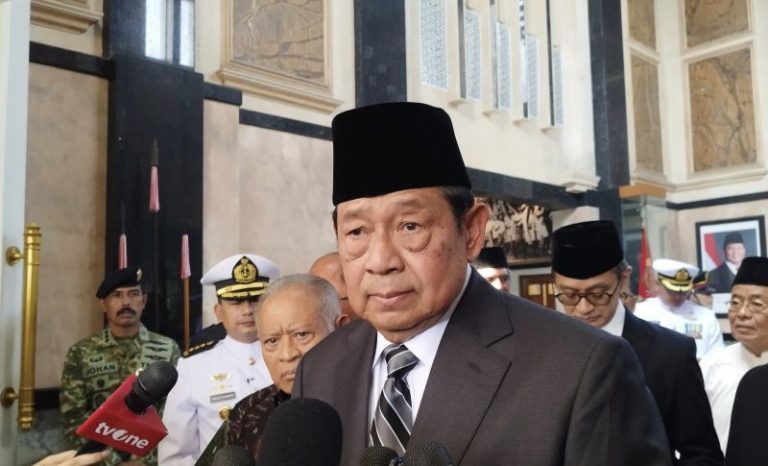 SBY Kenang Juwono Sudarsono sebagai Penghubung Militer dan Sipil di Era Reformasi