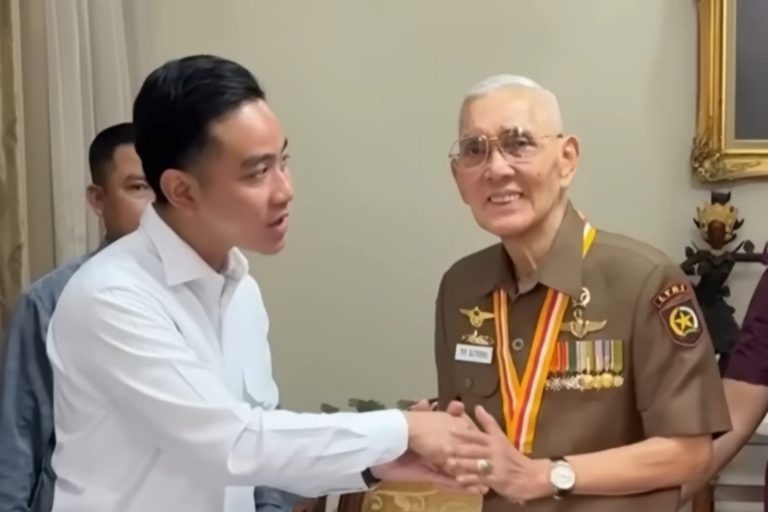 Bangsa Kehilangan, Wapres ke-6 RI Try Sutrisno Wafat di RSPAD