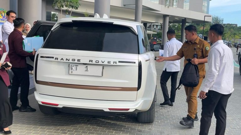 Drama Mobil Dinas Rp8,5 M: Dibatalkan, Dikembalikan, Dipertanyakan