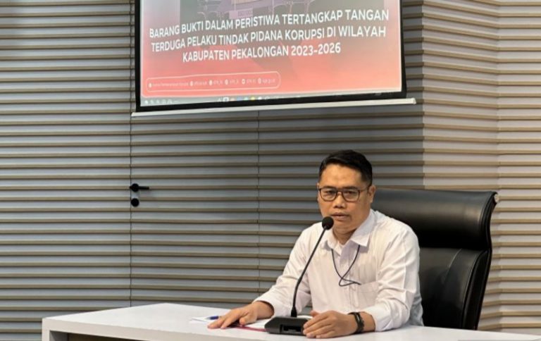 KPK: Staf Bupati Pekalongan Dokumentasikan Aliran Uang Lewat Grup WhatsApp