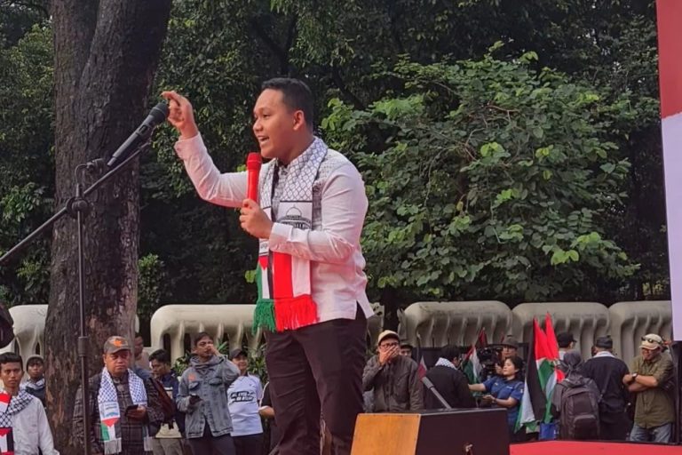 BEM SI Desak Pemerintah Keluar dari Board of Peace dalam Aksi Solidaritas Palestina
