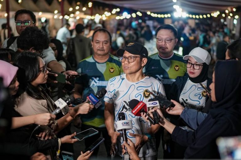 Pemerintah Monitor Pencarian 3 ABK WNI Hilang di Selat Hormuz