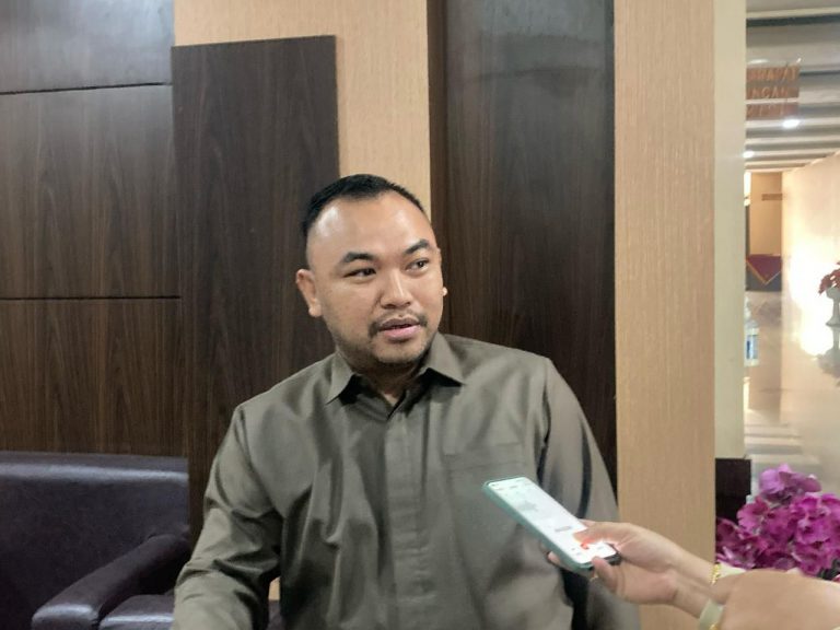 Stunting dan Pengangguran Harus Dibatasi
