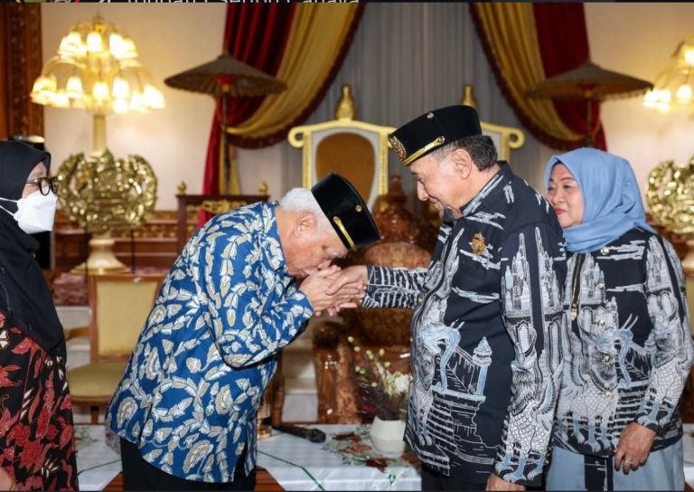 Hangat Lebaran, OIKN Pererat Sinergi dengan Pemprov dan Kesultanan Kutai