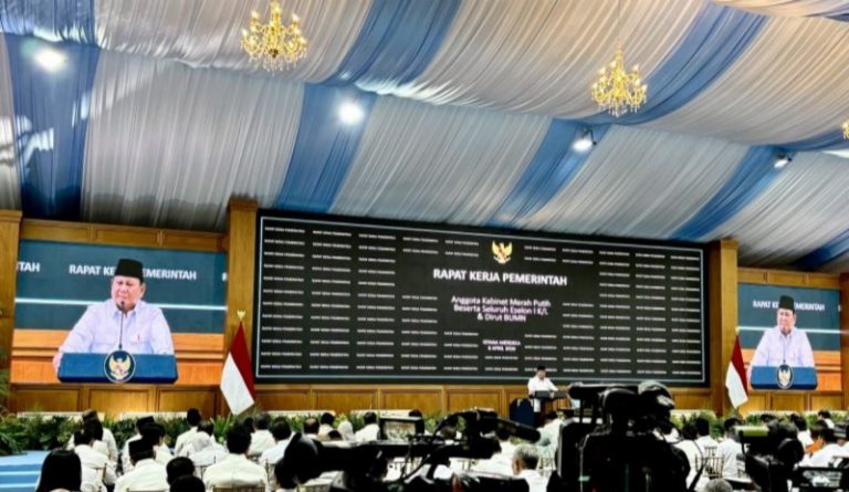 Prabowo Usulkan Terminal Khusus Haji Indonesia di Arab Saudi
