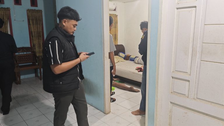 Dua Hari Tak Bergerak, Penghuni Kos Ditemukan Tak Bernyawa