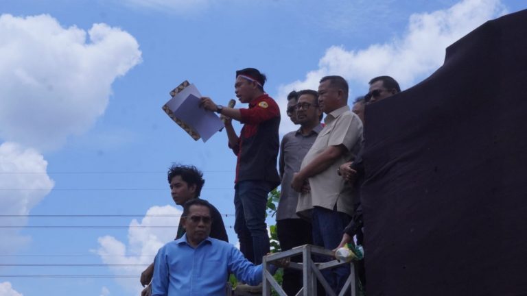 Aksi di DPRD Kaltim, Hak Angket Menguat