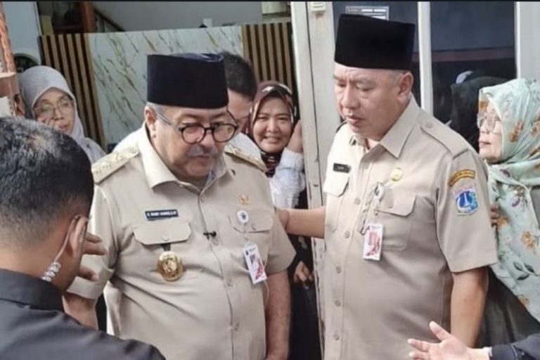 Rano Karno Perintahkan Jajaran DKI Turun Tangan Bantu Bekasi