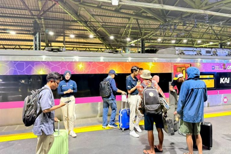 KAI Mulai Normalkan KA Jarak Jauh Hari Ini, Refund 13 Ribu Tiket