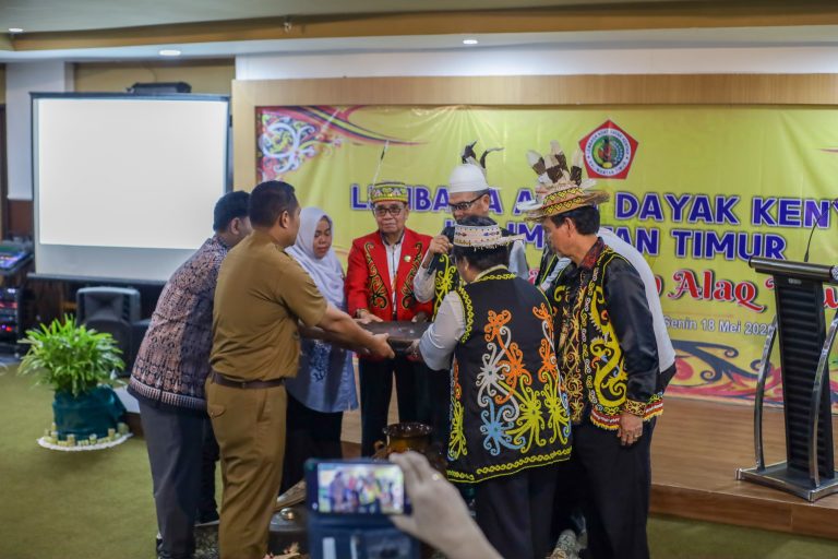Dayak Kenyah Tegaskan Pentingnya Komunikasi dalam Penggunaan Simbol Adat