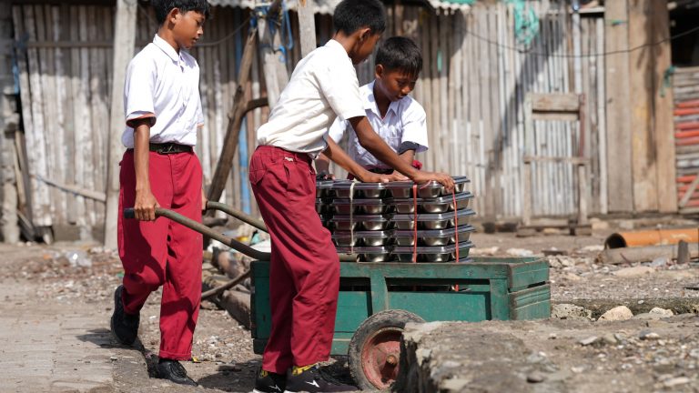 Tata Kelola MBG di Daerah Terpencil Dinilai Masih Bermasalah