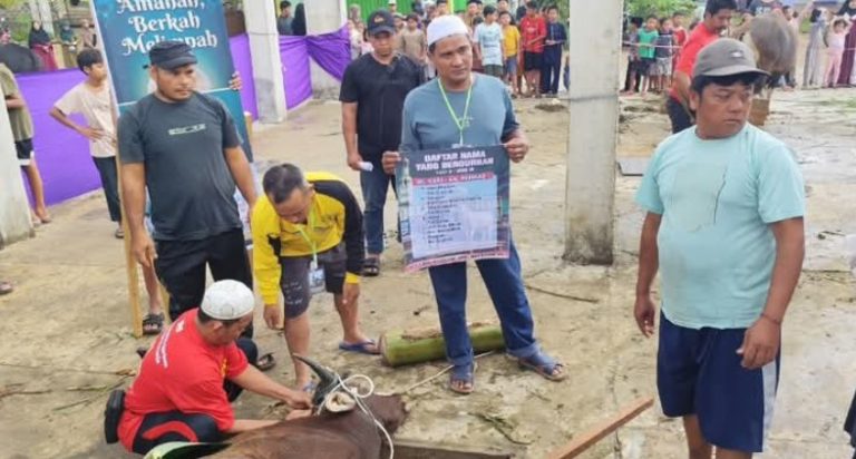 Iduladha Jadi Momentum Kepedulian Sosial di Kampung Sumber Sari