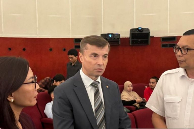 Di Tengah Sanksi Uni Eropa, Rusia Tetap Siap Pasok Minyak dan Gas untuk Indonesia