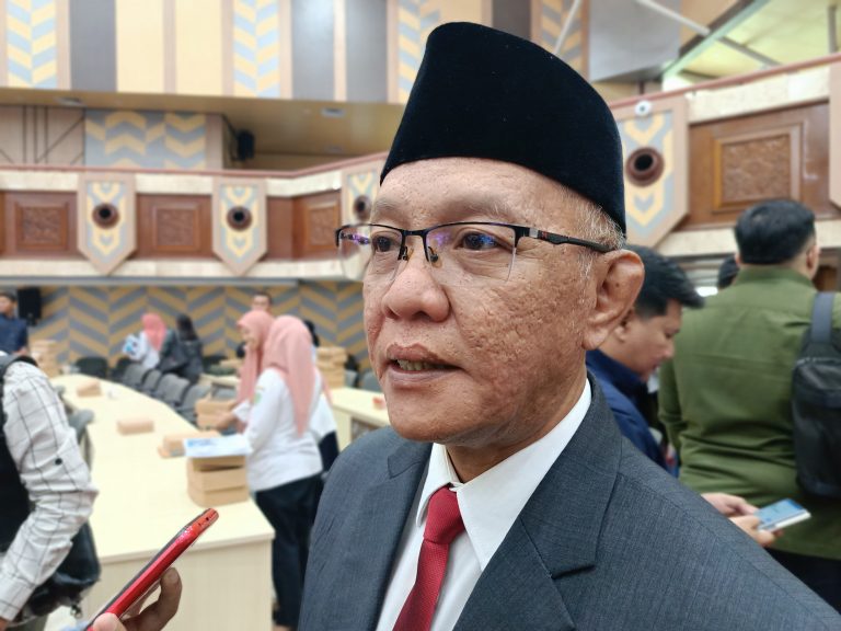 Samsun Tegaskan Hak Angket Tidak Gugur Meski Ada Fraksi Tarik Dukungan
