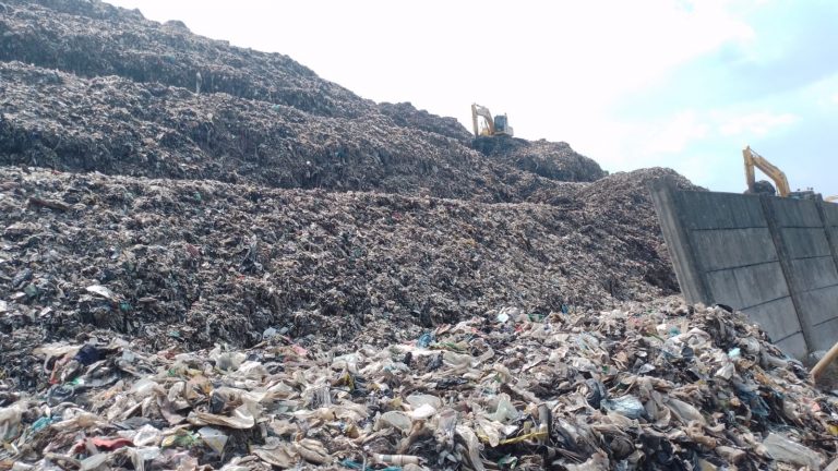 Aktivis Forkads Nilai Pemprov DKI dan Bekasi Gagal Atasi Sampah di Bantar Gebang