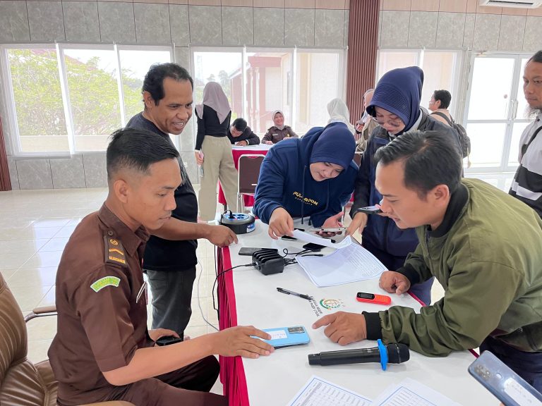 Kejari PPU Gelar Lelang Barang Rampasan Negara untuk Umum