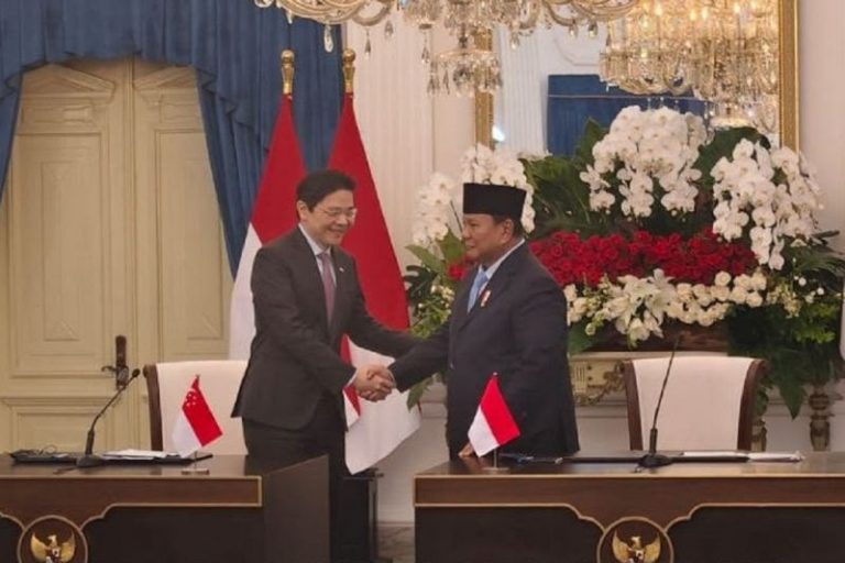 Prabowo Tunjuk Danantara Jalankan Perdagangan Listrik ke Singapura