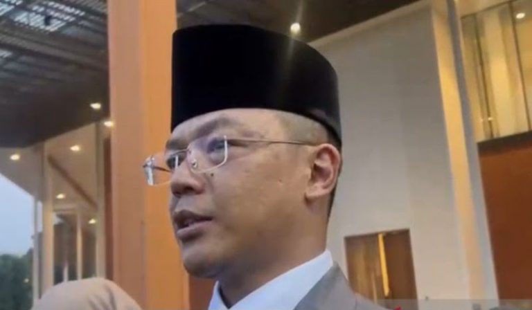 Menlu Sugiono dan Ketua MPR Dijadwalkan Hadiri Pemakaman Ali Khamenei