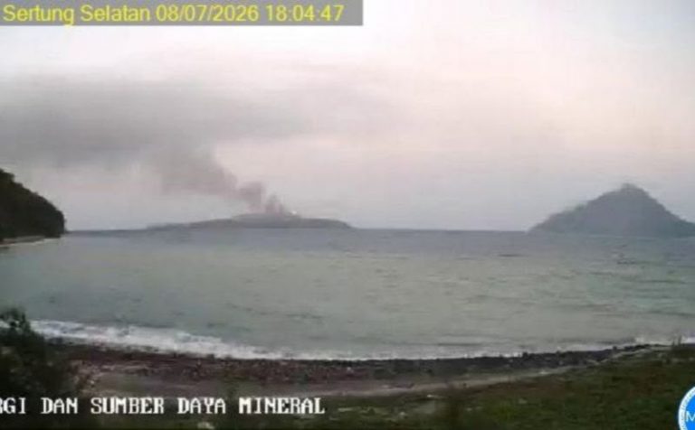 Aktivitas Vulkanik Gunung Anak Krakatau Masih Tinggi, Warga Diminta Waspada